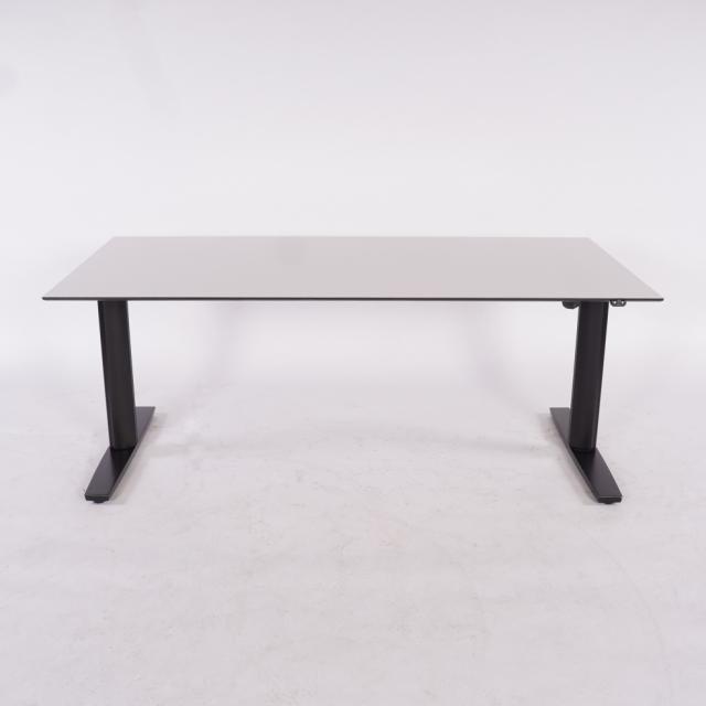 Labofa - Hæve sænkebord - Rektangulær - Hvid - Laminat - Sort - 2-led - 180 - 90